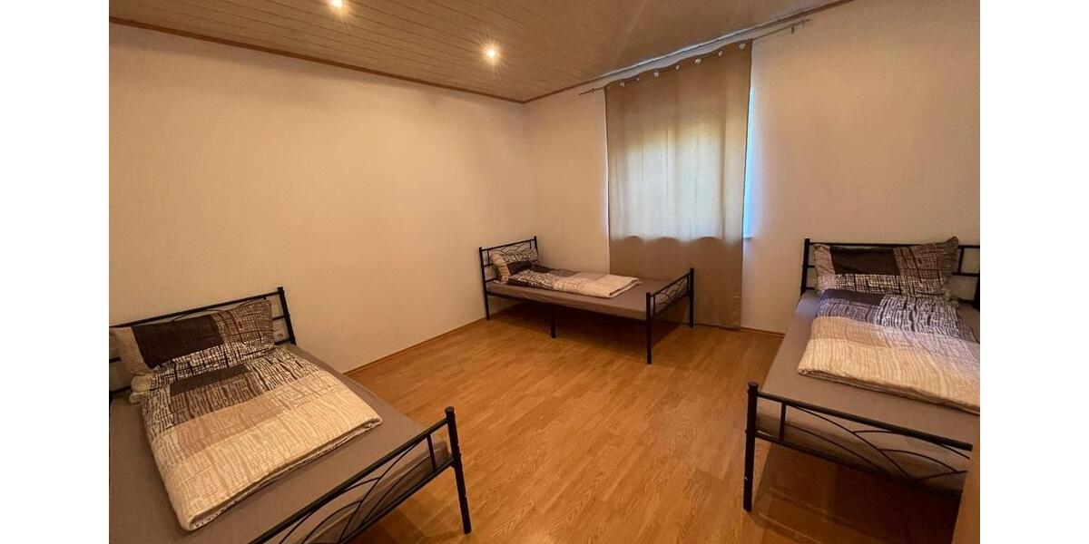 Mehrfamilienhaus, Wohnhaus Freising Am Vogelherd - 11 Zimmer, 400 m&sup2;, 6.000&euro; | Angebot:23727860