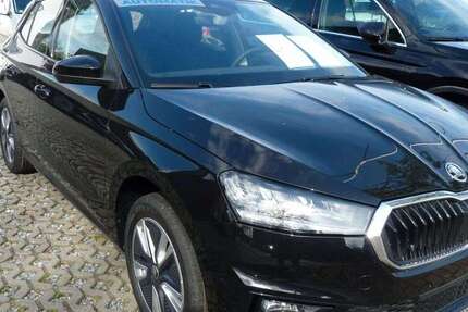 Skoda Fabia 9.500 km 22.829 &euro; Issum-Sevelen 47661