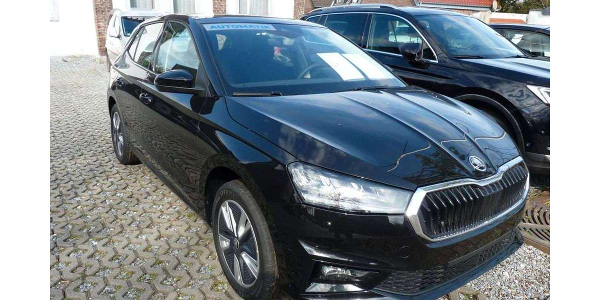 Skoda Fabia 9.500 km 22.829 &euro; Issum-Sevelen 47661