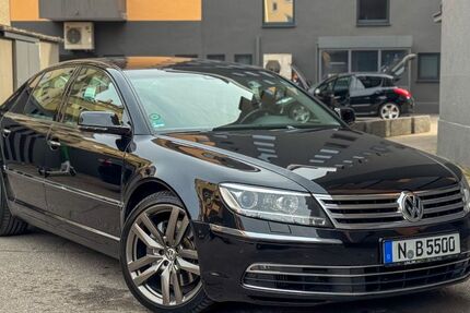VW Phaeton 179.000 km 15.600 &euro; München 80809