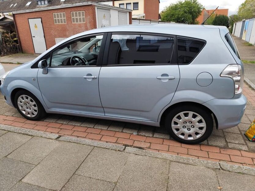 Corolla Verso