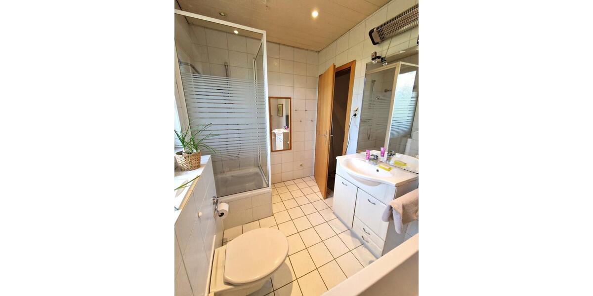 Reihenhaus Rees - 4 Zimmer, 97 m&sup2;, 259.000&euro; | Angebot:26693834