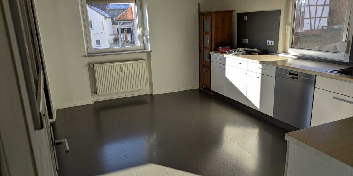 Gemünden a. Main, Resthof mit ELW - Bauernhaus, Landhaus Gemünden a. Main Gemarkung Wernfeld | Angebot:26505724