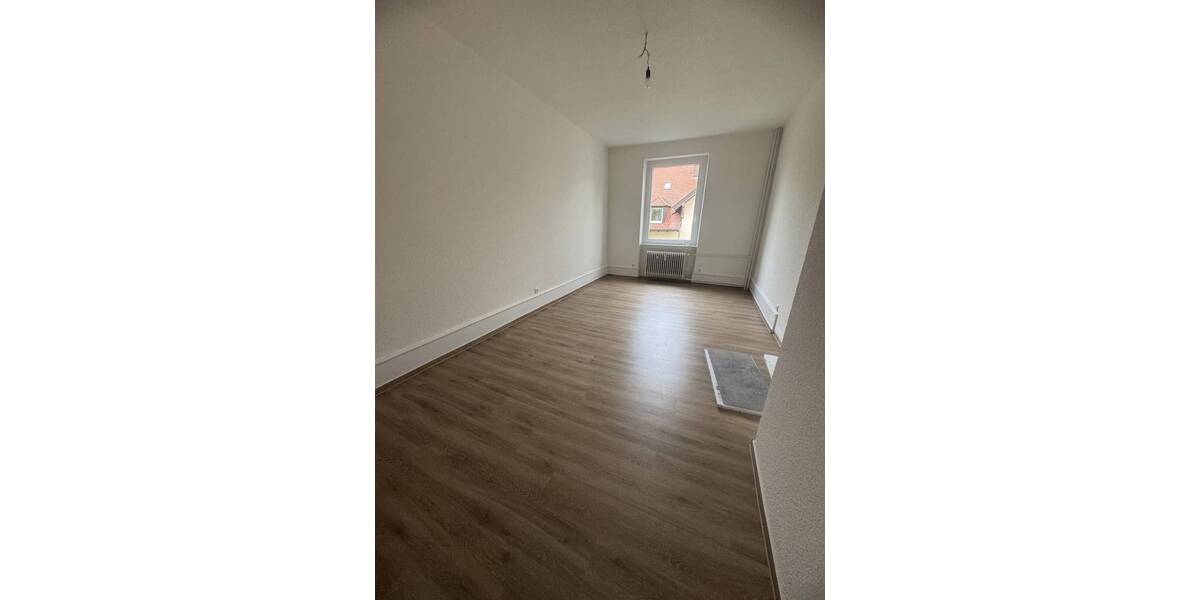 Etagenwohnung Freiburg Wiehre - 3 Zimmer, 111 m&sup2;, 1.670&euro; | Angebot:26359732