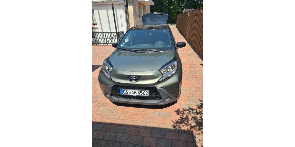 Toyota Aygo (X) 21.000 km 15.900 &euro; Wallenhorst 49134