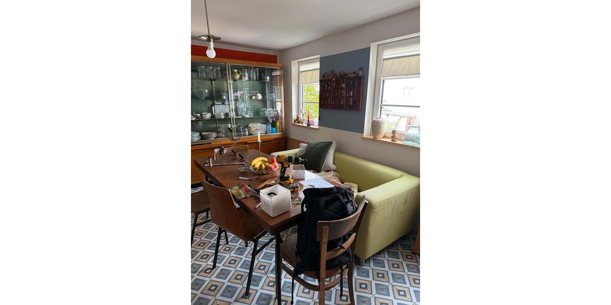 Einfamilienhaus Eisenach - 3 Zimmer, 100 m&sup2;, 1.000&euro; | Angebot:24764335