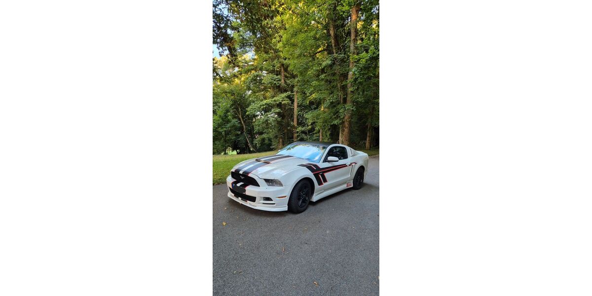 Ford Mustang 36.000 km 19.990 &euro; Bad Aibling 83043