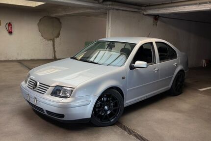 VW Bora