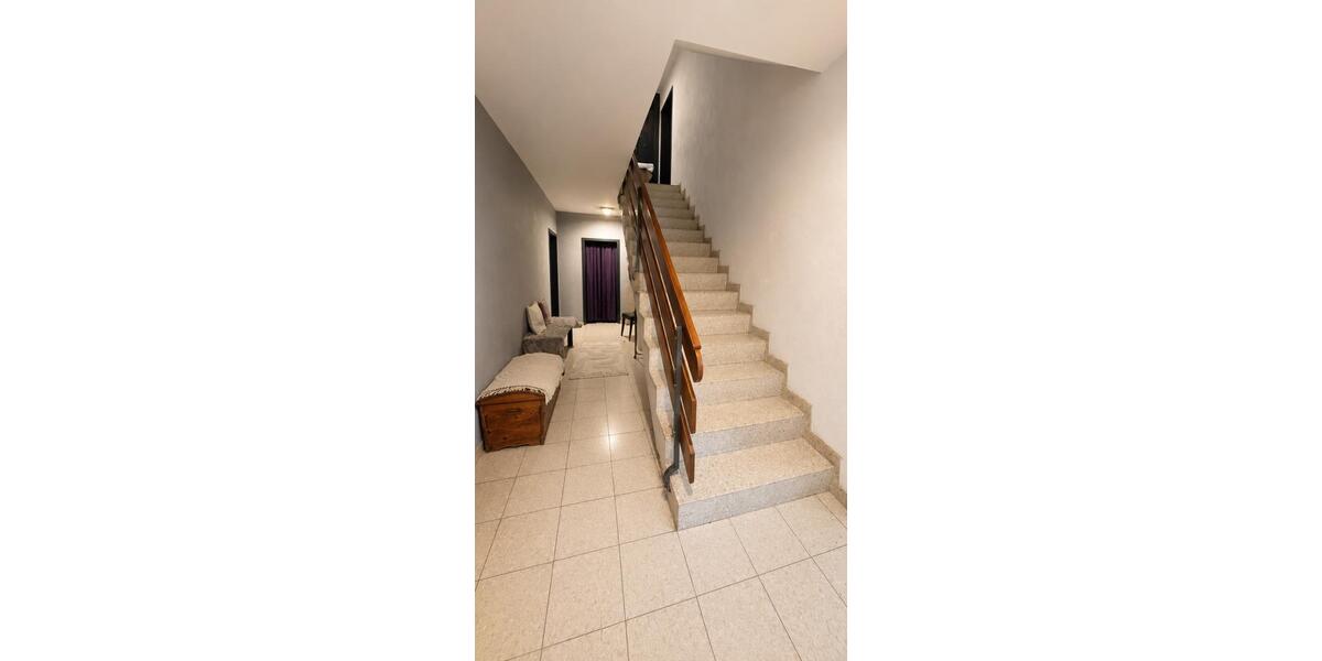 Einfamilienhaus Kirn - 6 Zimmer, 180 m&sup2;, 225.000&euro; | Angebot:26739793