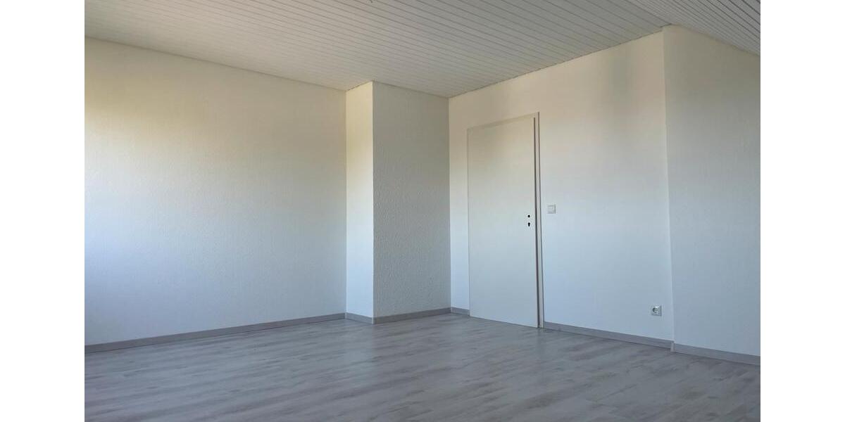 Dachgeschoßwohnung Bayreuth Meyernberg - 2 Zimmer, 89 m&sup2;, 980&euro; | Angebot:26407109