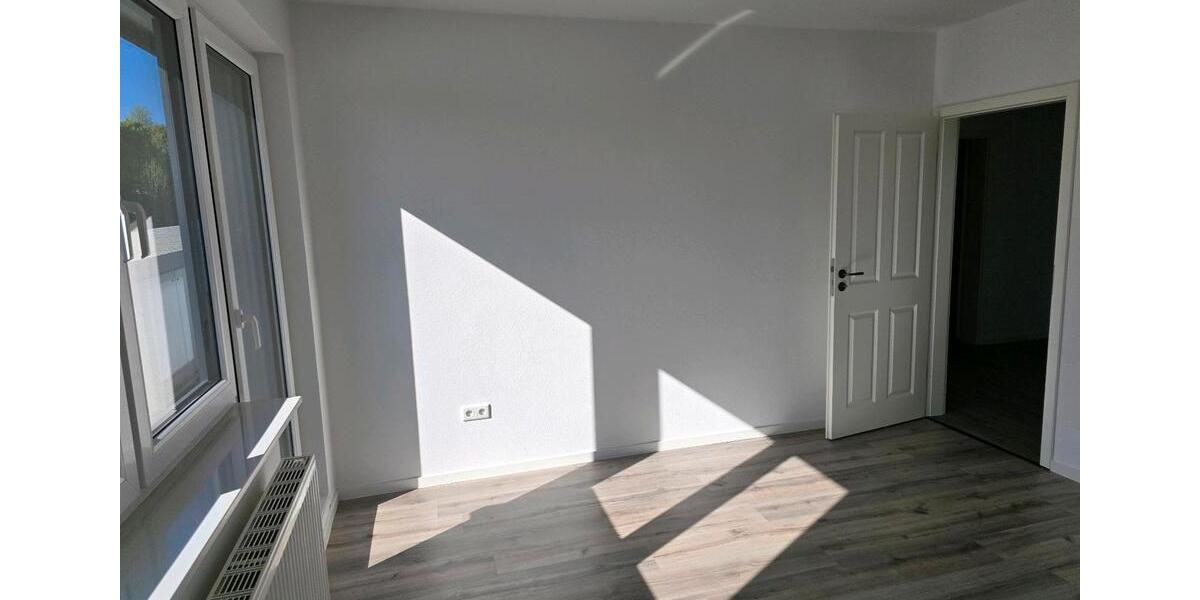 Etagenwohnung Apen - 3 Zimmer, 85 m&sup2;, 1.050&euro; | Angebot:26516029