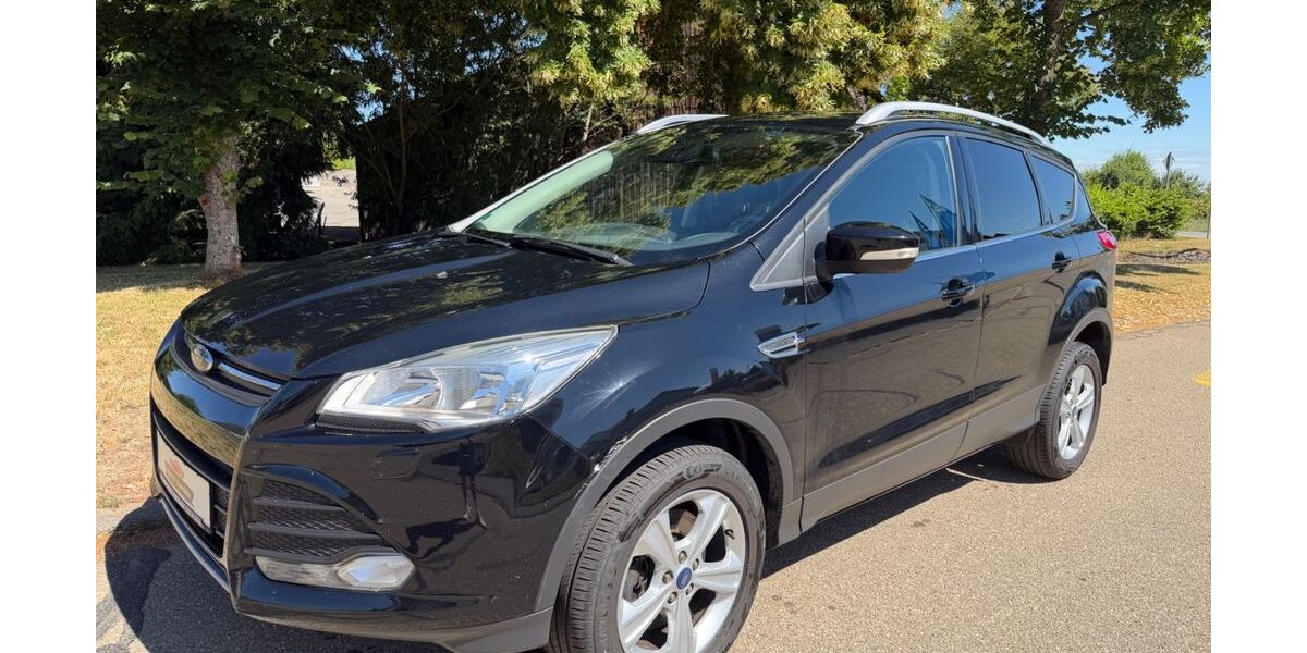 Ford Kuga 208.827 km 7.999 &euro; Freudenberg 97896