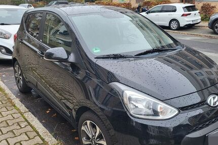 Hyundai i10 102.227 km 6.000 € Berlin 13469
