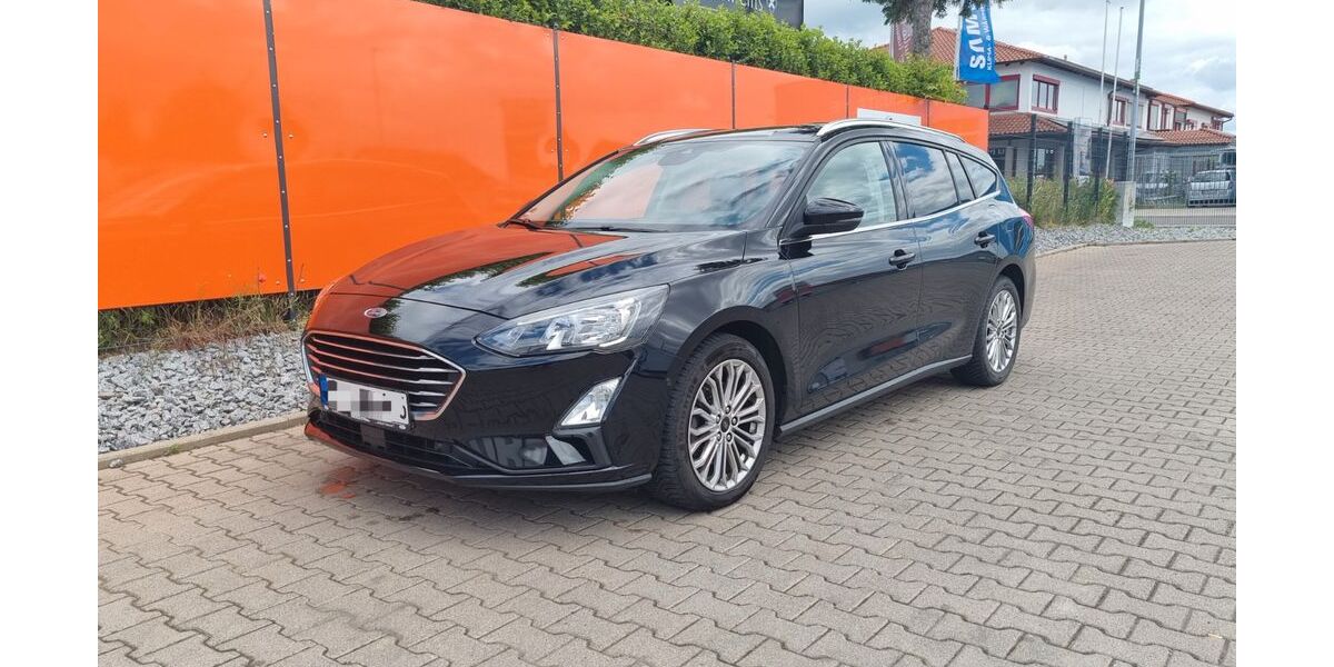 Ford Focus 66.000 km 15.999 &euro; Grünstadt 67269