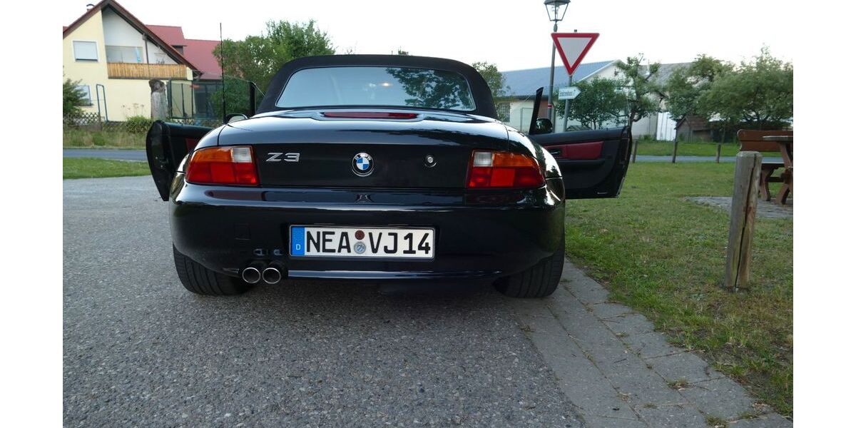 BMW Z3 113.000 km 14.900 &euro; Langenfeld 91474