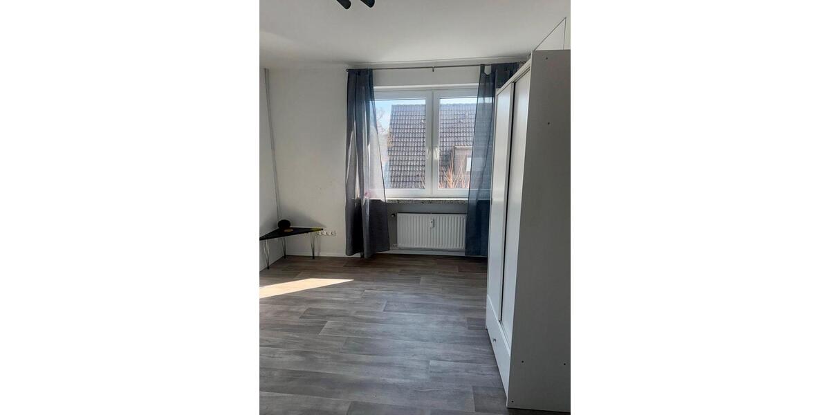 Etagenwohnung Gronau (Leine) - 1 Zimmer, 21 m&sup2;, 330&euro; | Angebot:25475536