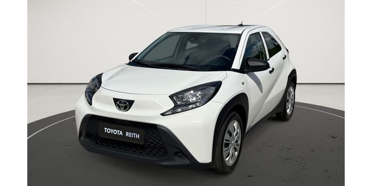 Toyota Aygo (X) 15.953 km 13.770 &euro; Ingolstadt 85055