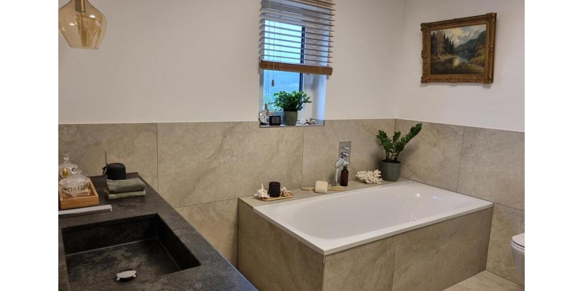 Einfamilienhaus Viechtach - 2 Zimmer, 96 m&sup2;, 1.100&euro; | Angebot:25058095