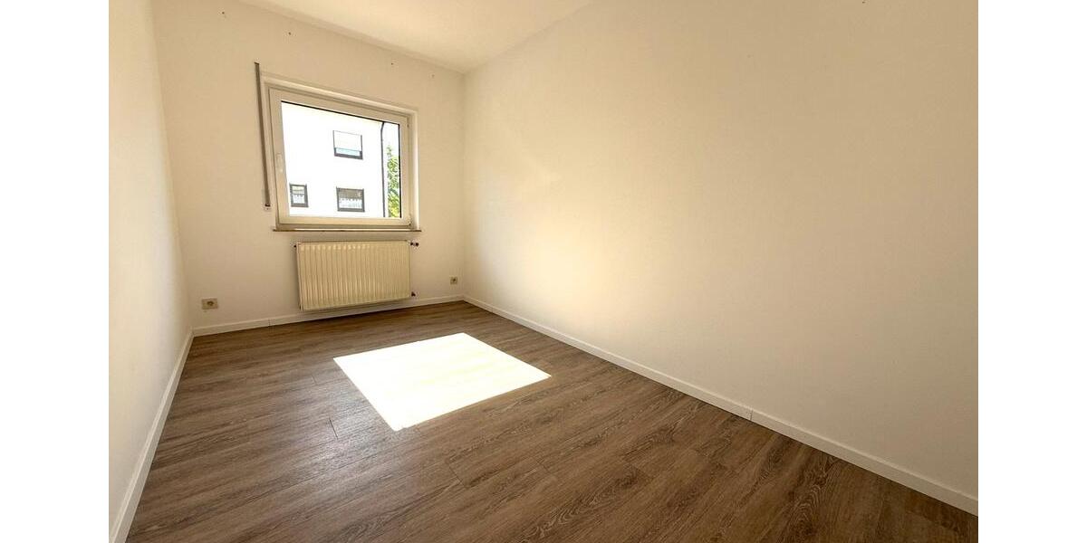 Etagenwohnung Meckenheim - 3 Zimmer, 74 m&sup2;, 229.000&euro; | Angebot:26758778