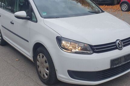 VW Touran 242.000 km 4.650 € Augsburg 86167