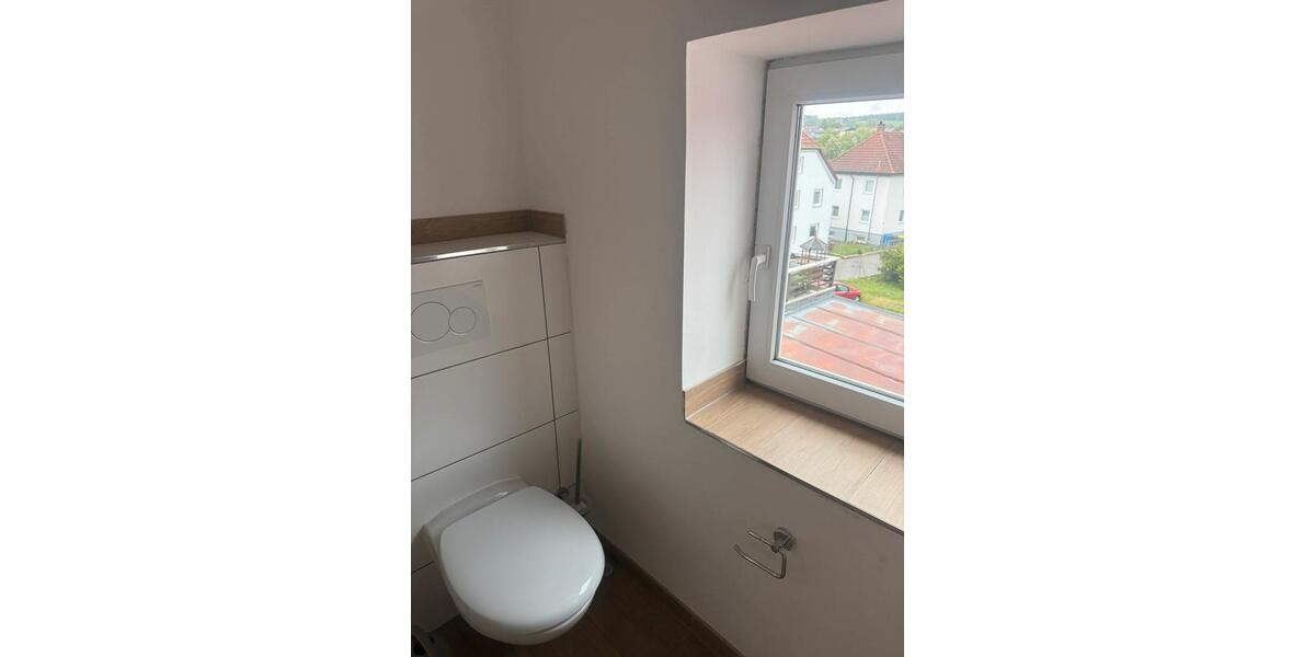 Mehrfamilienhaus, Wohnhaus Triftern - 6 Zimmer, 120 m&sup2;, 950&euro; | Angebot:26664886