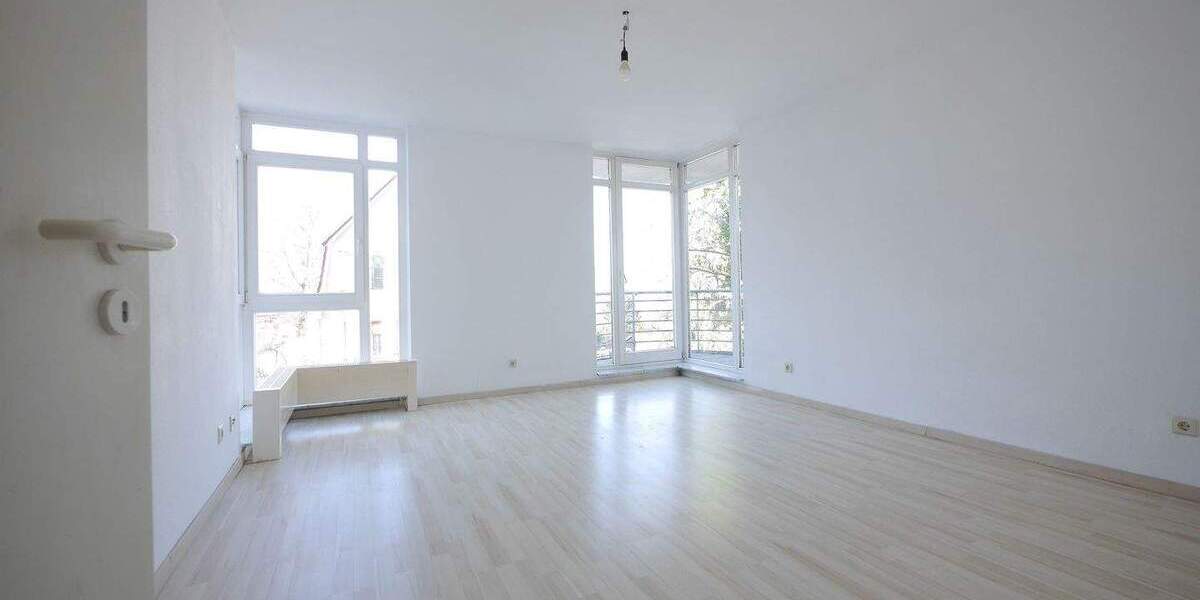 Etagenwohnung Weimar Westvorstadt - 3 Zimmer, 77 m&sup2;, 197.500&euro; | Angebot:25356173