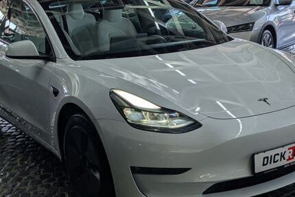 Tesla Model 3 69.287 km 29.980 &euro; Dieburg 64807