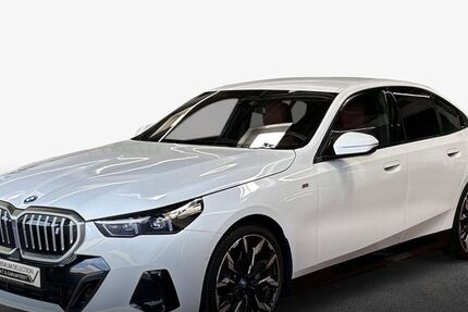 BMW i5 10.700 km 51.450 &euro; Karlsruhe 76227