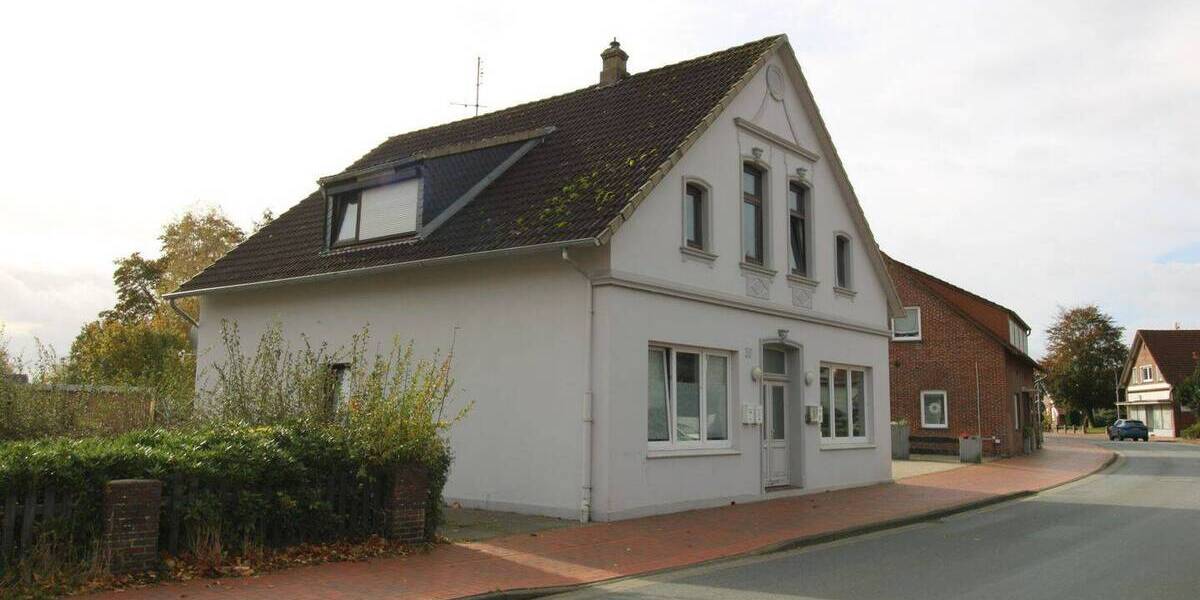 Mehrfamilienhaus, Wohnhaus Zetel - 9 Zimmer, 299.000&euro; | Angebot:26657581