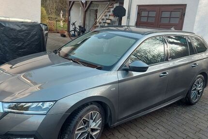 Skoda Octavia 65.000 km 22.500 &euro; Arenshausen 37318