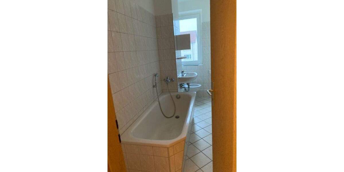 Wohnung mit Balkon sucht Nachmieter im 1.OG! 3 zimmer