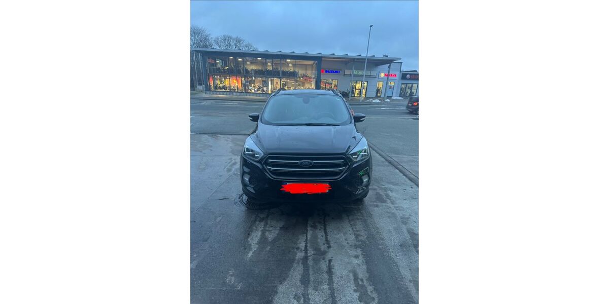 Ford Kuga 266.100 km 11.950 &euro; Husum 25813