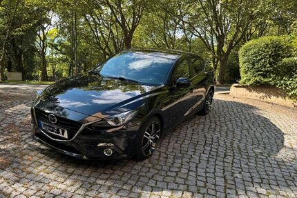 Mazda 3 47.157 km 12.900 &euro; Berlin 13405
