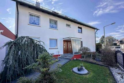 Haus Nürnberg Schweinau - 8 Zimmer, 179 m&sup2;, 589.000&euro; | Angebot:25476414