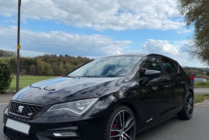 Seat Leon 127.978 km 17.800 &euro; Zehnhausen bei Rennerod 56477
