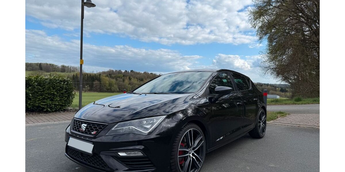 Seat Leon 127.978 km 17.800 &euro; Zehnhausen bei Rennerod 56477