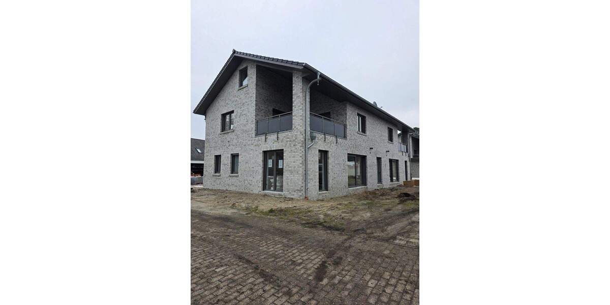 Etagenwohnung Garrel - 2 Zimmer, 75 m&sup2;, 825&euro; | Angebot:26170609