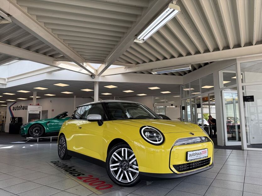 Mini Cooper SE 1.040 km 28.950 € Hamm 59065