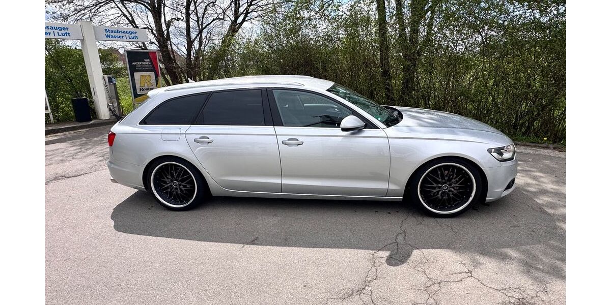 Audi A6 215.000 km 11.900 &euro; Unterföhring 85774