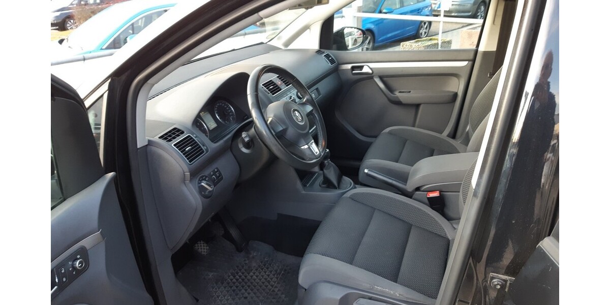 VW Touran 200.265 km 2.790 &euro; Karlsbad 76307