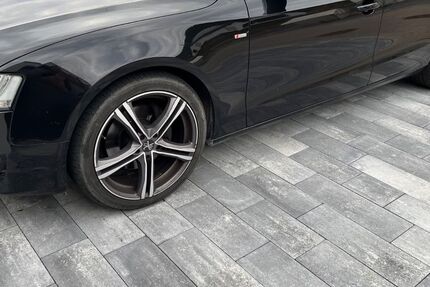 Audi A5 160.000 km 10.200 € Künzelsau 74653