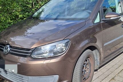 VW Touran 247.409 km 5.900 € Bargteheide 22941