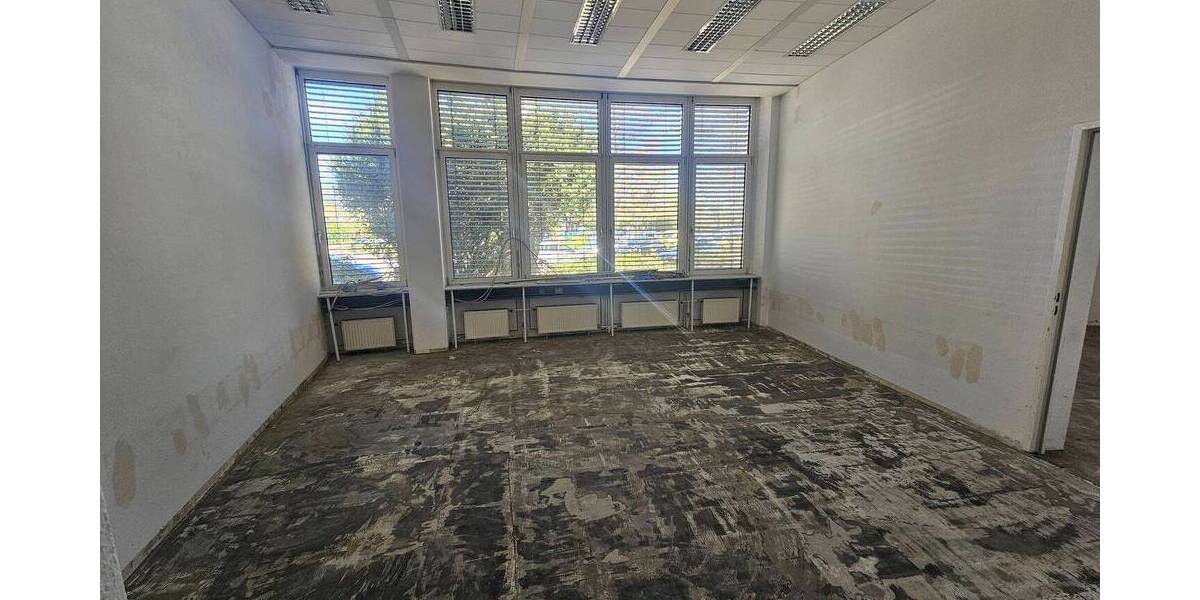 Gewerbeobjekt Leipzig Schönefeld-Abtnaundorf - 1 Zimmer, 799 m&sup2;, 6.795&euro; | Angebot:26439515