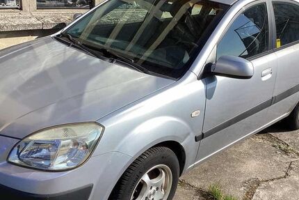 Kia Rio 35.000 km 2.900 &euro; Potsdam 14469
