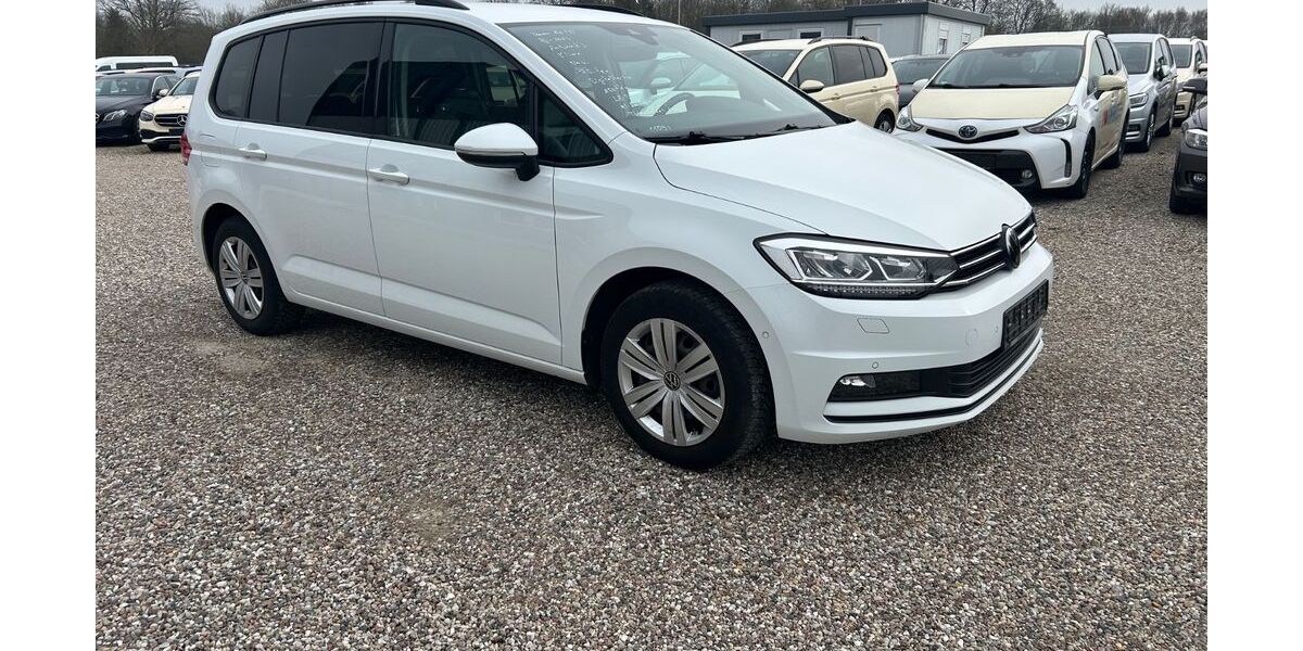 VW Touran 252.000 km 13.499 &euro; Ratzeburg bei Hamburg 23909