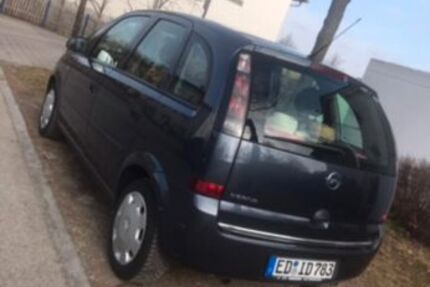Opel Meriva 160.000 km 1.999 &euro; Haag i.OB 83527