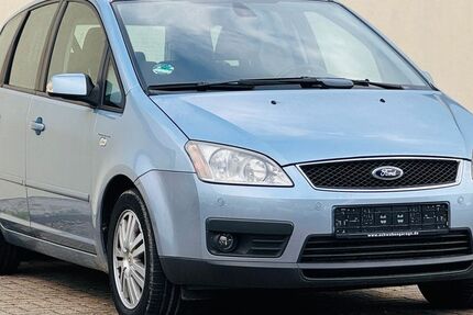 Ford Focus 97.000 km 3.999 € Au am Rhein 76474