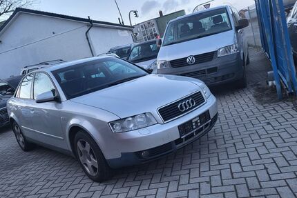 Audi A4 191.456 km 2.340 &euro; Hamburg 20539