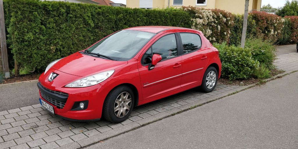 Peugeot 207 113.500 km 5.555 &euro; Heilbronn 74081