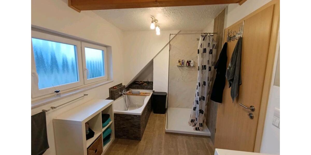 Einfamilienhaus Kastellaun - 4 Zimmer, 115 m&sup2;, 399.000&euro; | Angebot:25512711